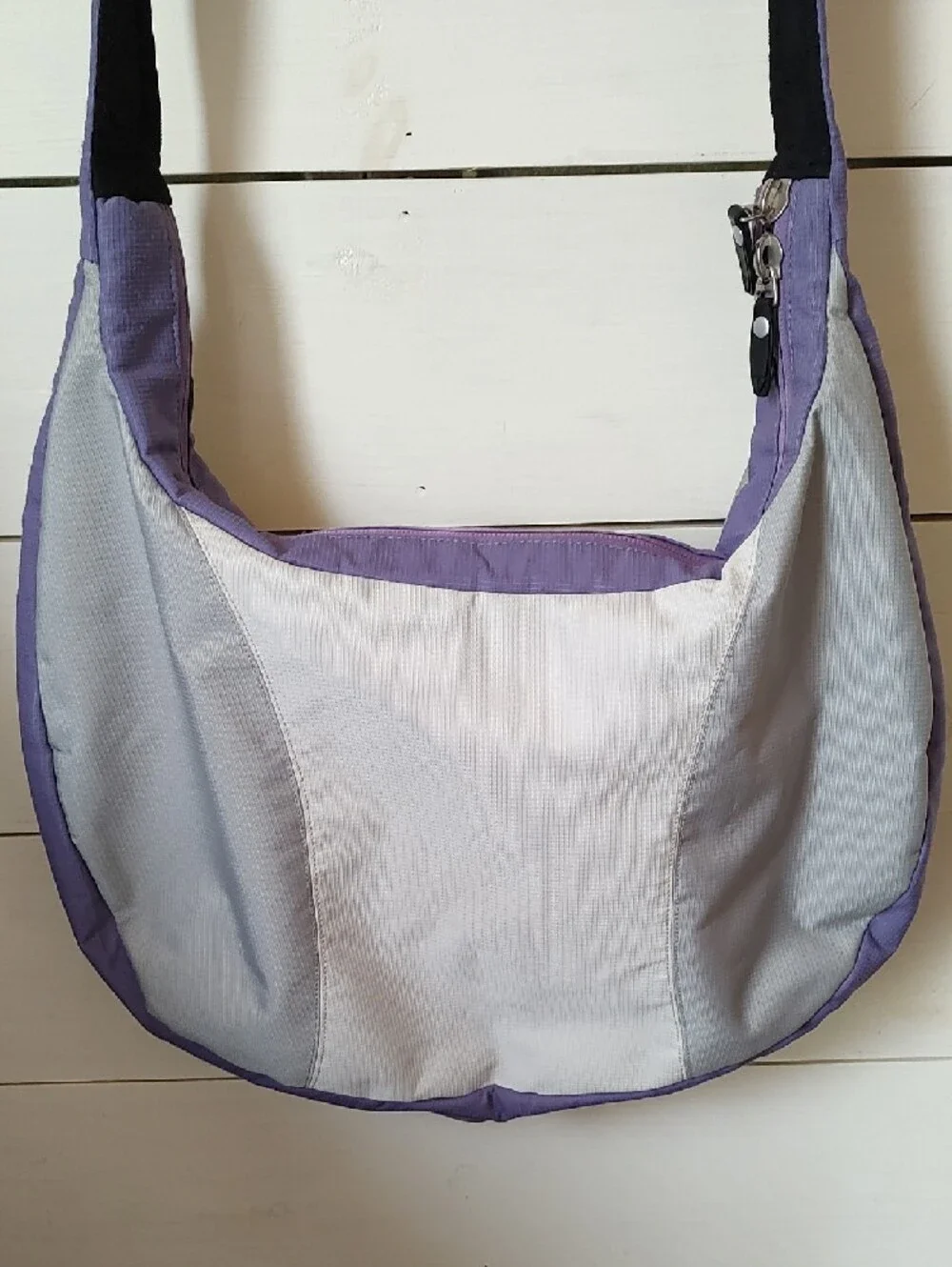 Keen Lavender & Light Gray Crossbody Hobo Computer Commuter Bag. Pockets Galore!